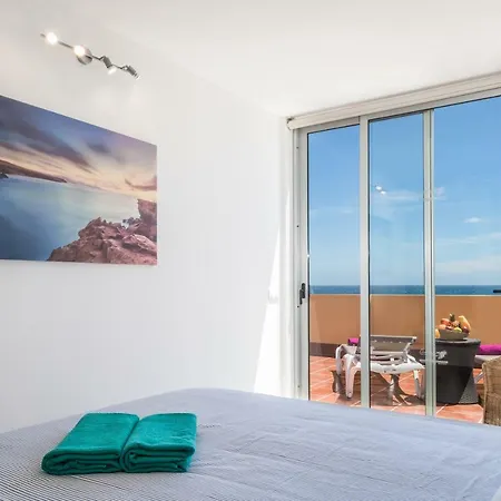 Ocean View Penthouse Apartamento