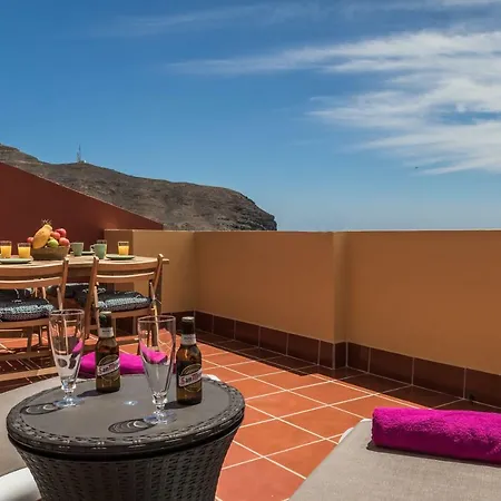 Ocean View Penthouse Apartment
